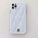 Chanel/シャネル 男女兼用人気ブランドiPhone12ケースアイフォンiphone x/8/7 plus/se2ケース ファッション経典 メンズレディース アイフォンiphone xs/11/8 plusケース おまけつきiphone