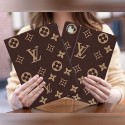 Lv/ルイヴィトン モノグラム ダミエ アイパッド 6/5/4/3/2ケース 手帳型iPad8 air4 ミニ5/4/3/2/1手帳型カバー ブランドパロディ?レプリカ日本未入荷iPad Proケース 9.7インチ 2018/2017新型 iPad pro 9.7 11 インチケース ブランド　 2020/2018/2017  ブランドパロディ?レプリカ